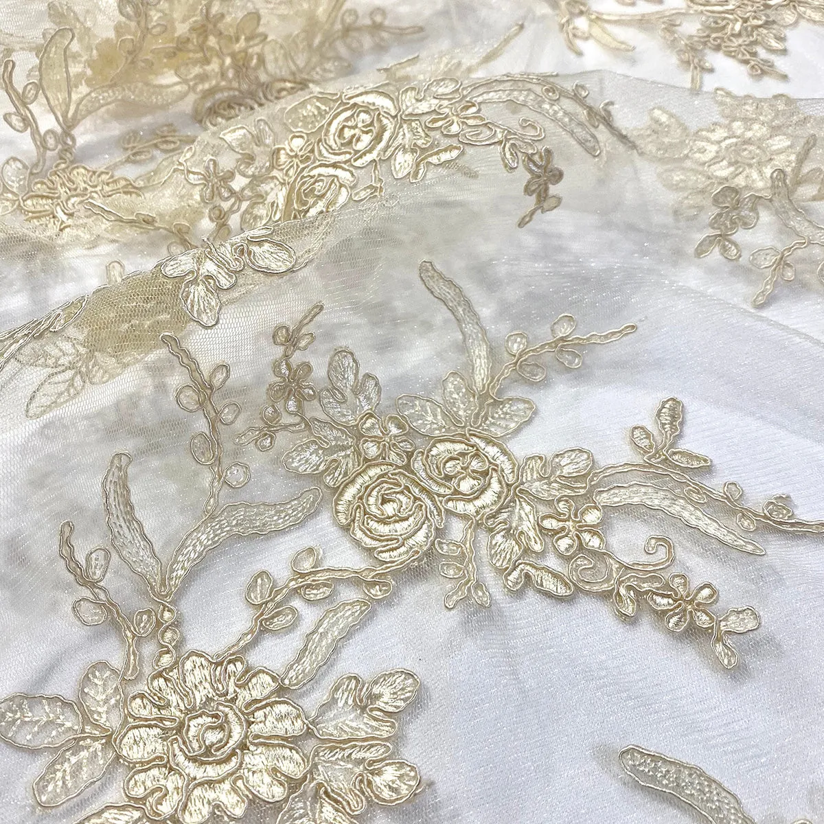 10pcs - Laylani Lace Table Runner 14"x108" - Ivory