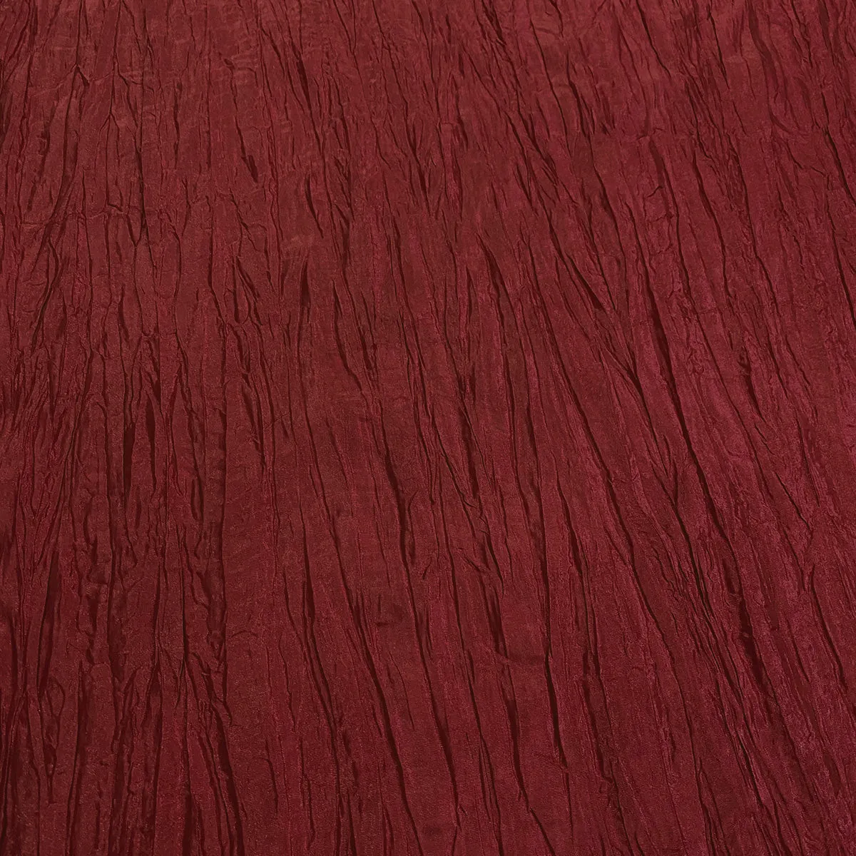 Accordion Taffeta Table Runner in Cherry