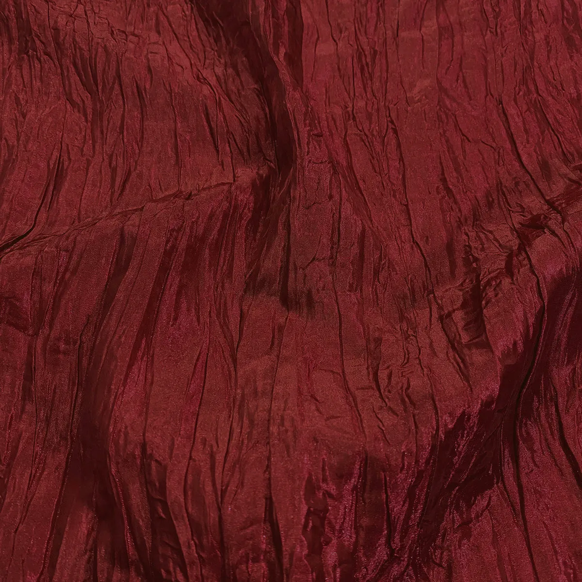 Accordion Taffeta Table Runner in Cherry