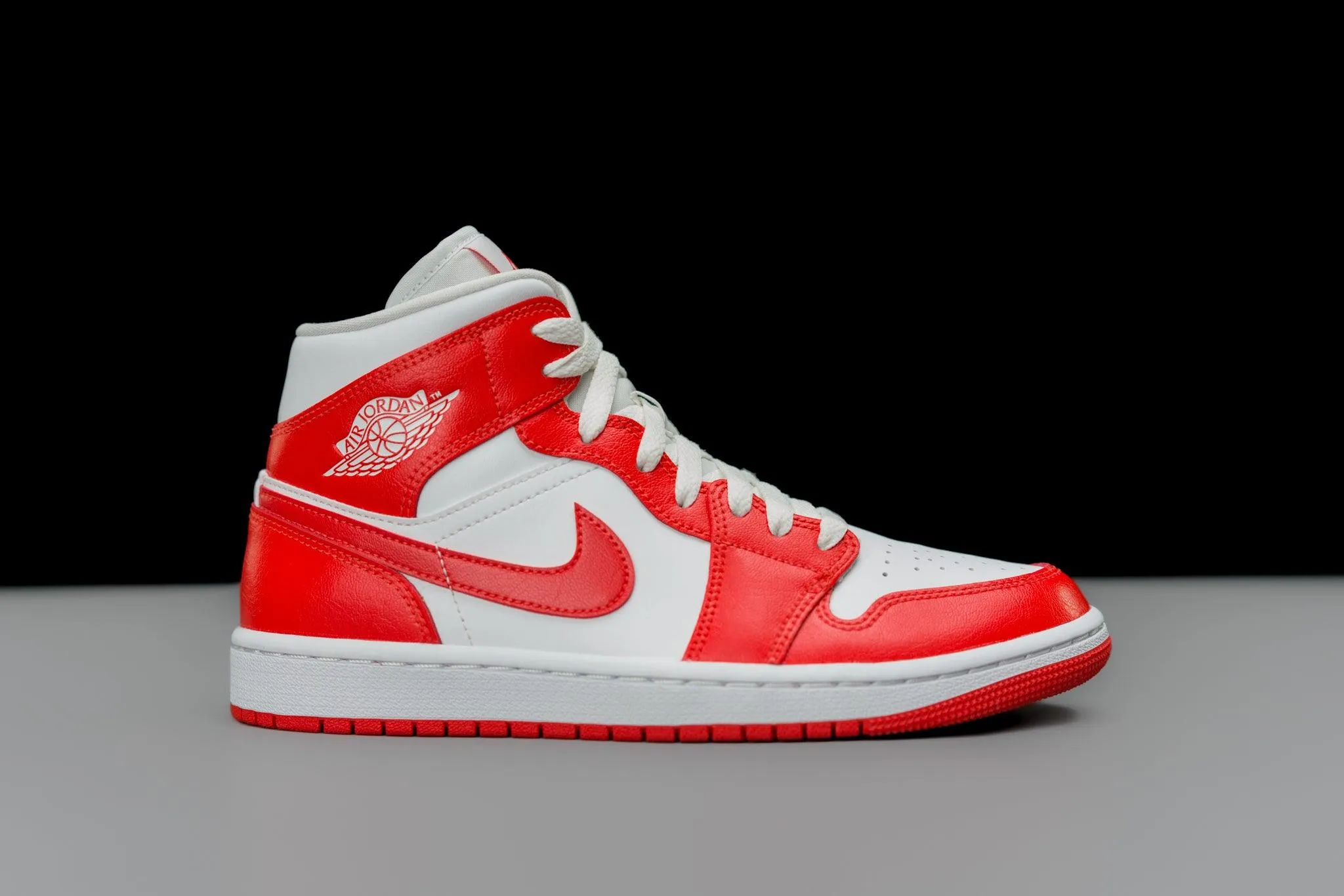 Air Jordan 1 Mid Syracuse (Women's)