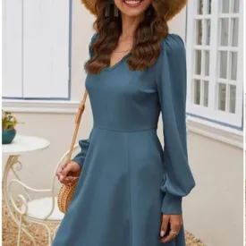 Elegant Loose Streetwear Lantern Strap Solid V-neck Office Short Party Dress