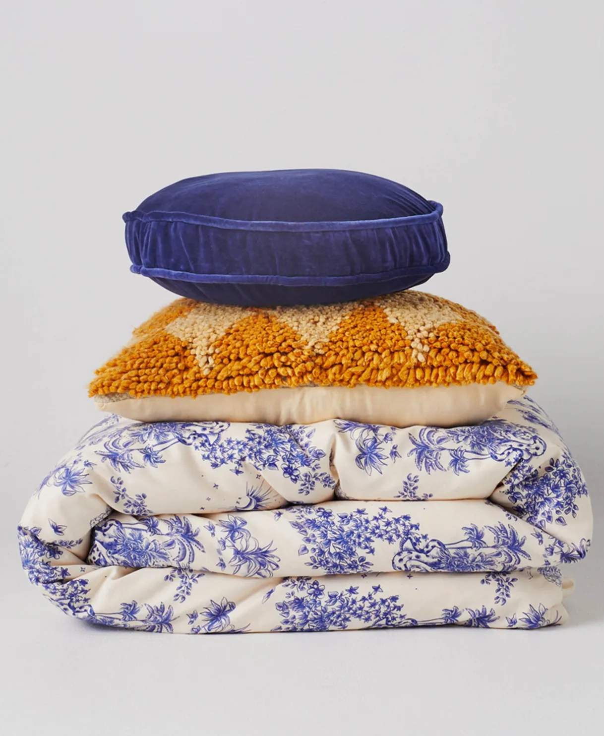 Kip & Co Navy Velvet Pea Cushion