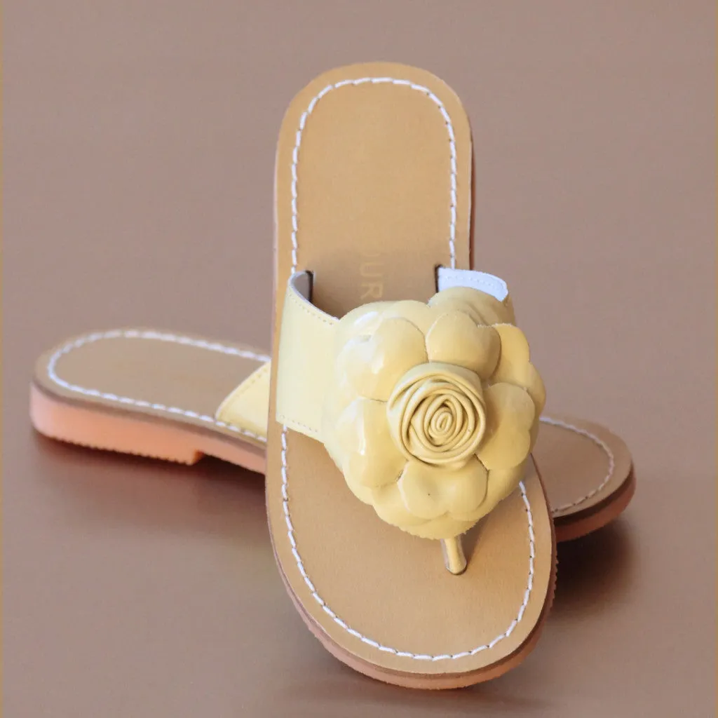 L'Amour Girls Patent Rosebud Flower Thong Sandal