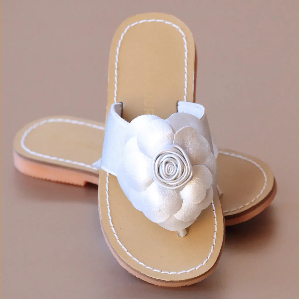 L'Amour Girls Patent Rosebud Flower Thong Sandal