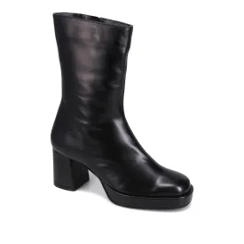 Penner Mid Boot